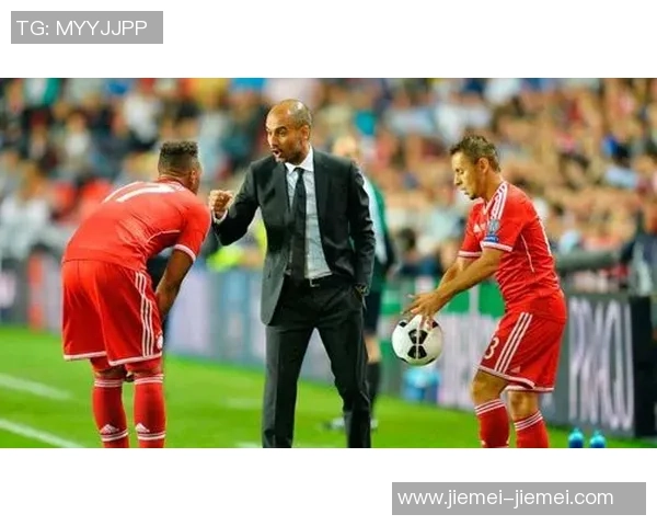 足球巨星齐贺岁 球场英豪共送新春祝福尽显风采